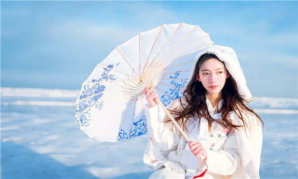 进贤试管代怀生子多少钱一个？助孕之路的费用分析与方案选择